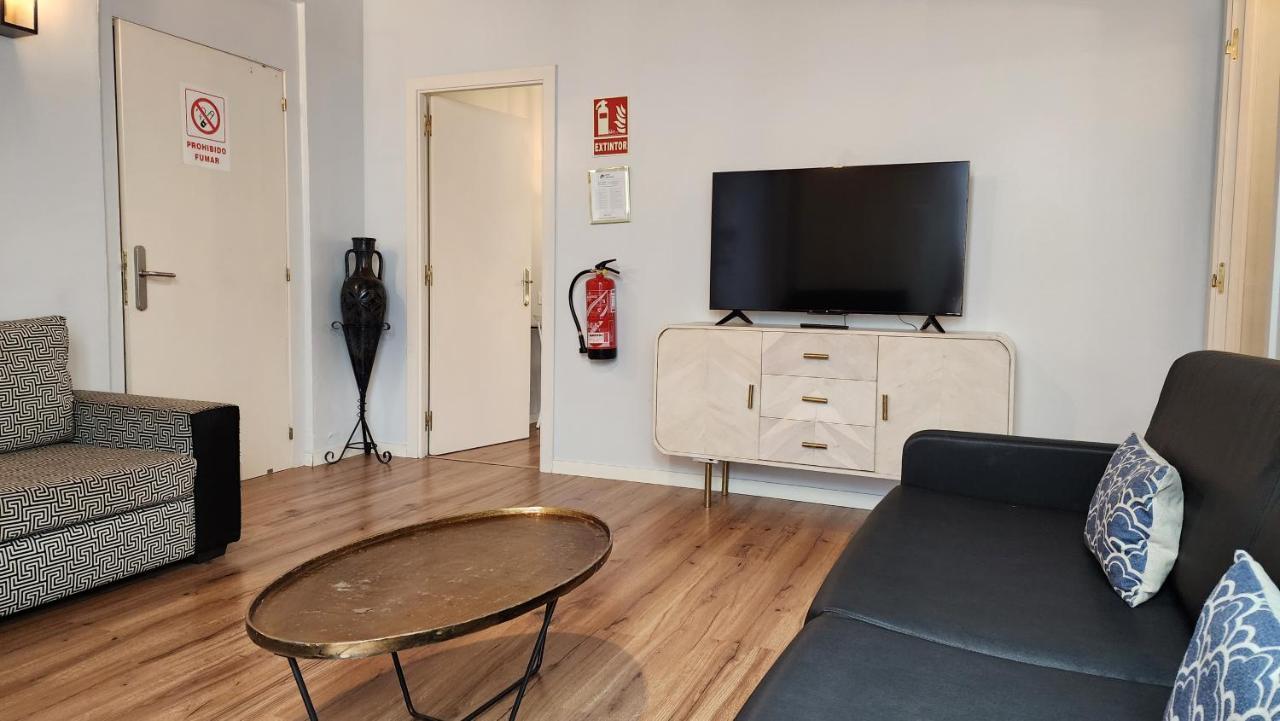 Barrio Gotico Apartments Ferran Барселона Екстериор снимка